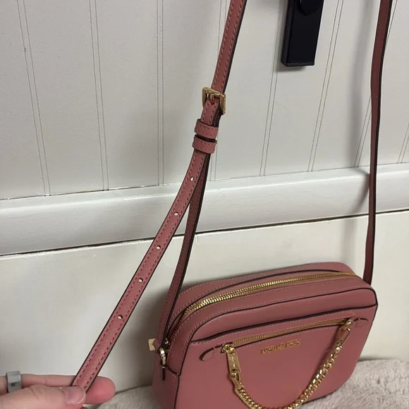 Michael Kors Jet Set Large Saffiano Leather Crossbody Bag - Picture 4 of 16